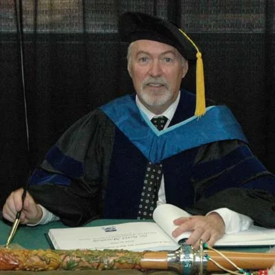 Dr. David Marshall signing hon doc register