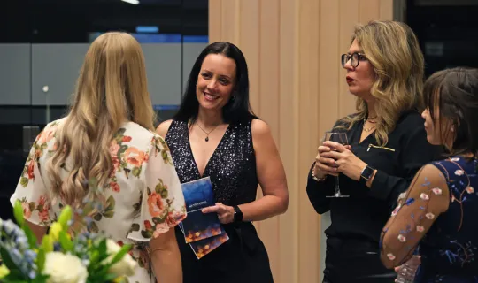 Alumni Awards 2022 socializing